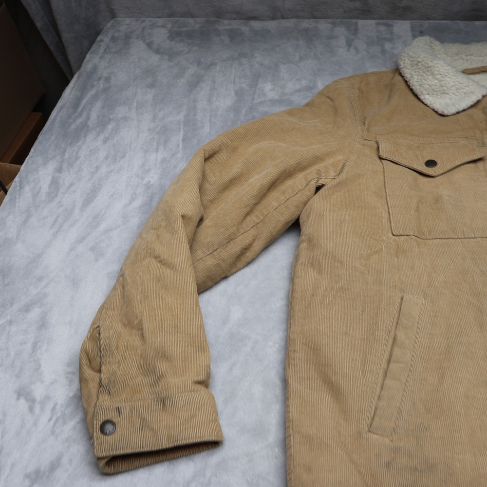 Levi's  Trucker Jacket Mens Medium Beige Corduroy Sherpa Lined Rugged‎ Full Zip - Picture 2 of 16
